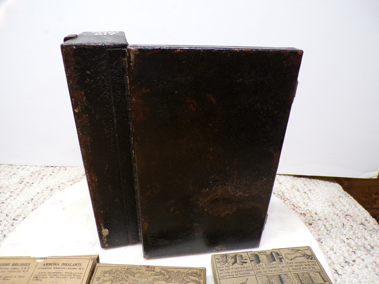 Mine Safety Appliances Co Pittsburgh PA M-S-A First Aid Kit Type D Metal Case