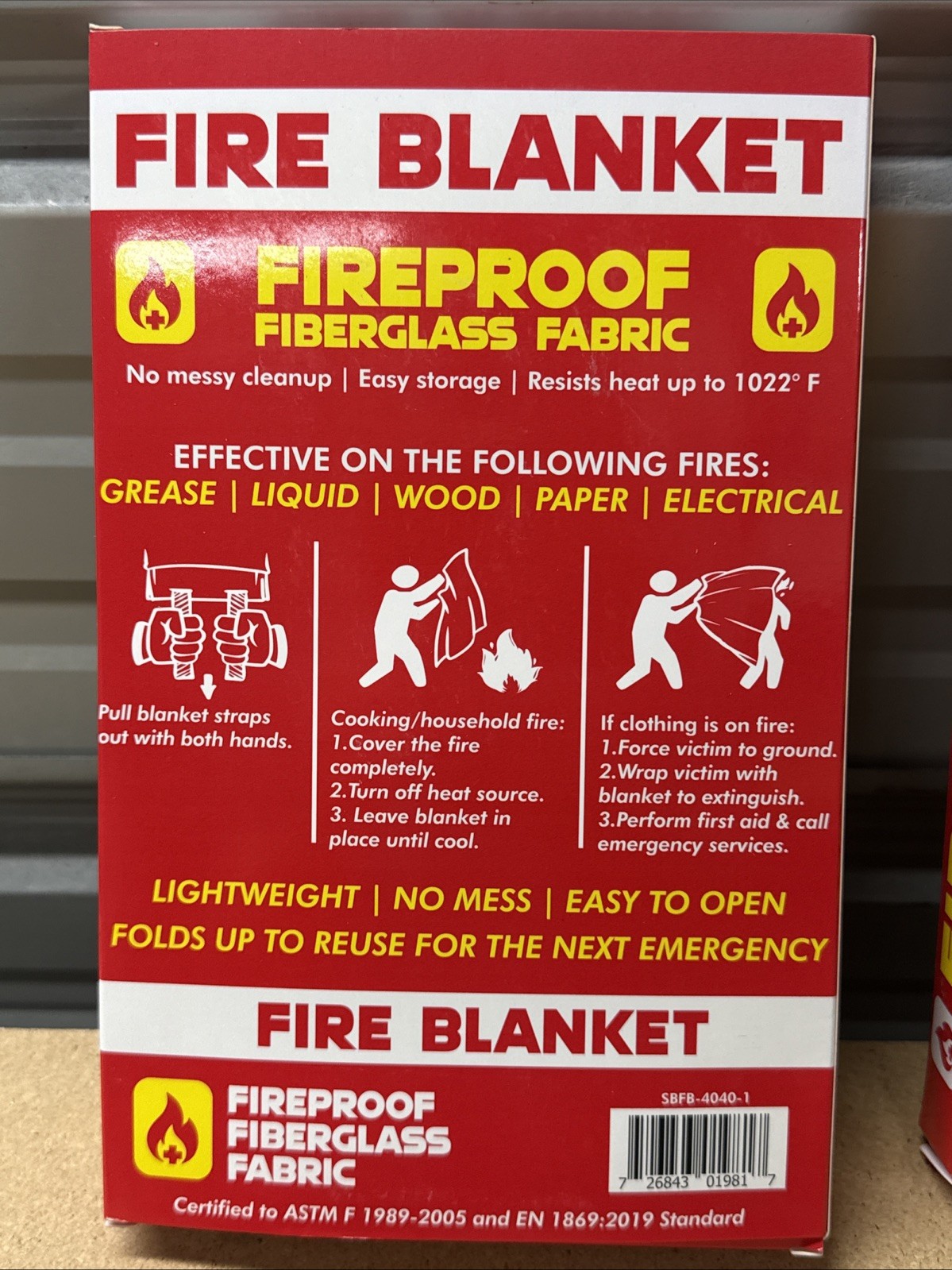 (2) Silverback 40″ X 40″ Fireproof Fiberglass Fabric Fire Blanket .. NIB
