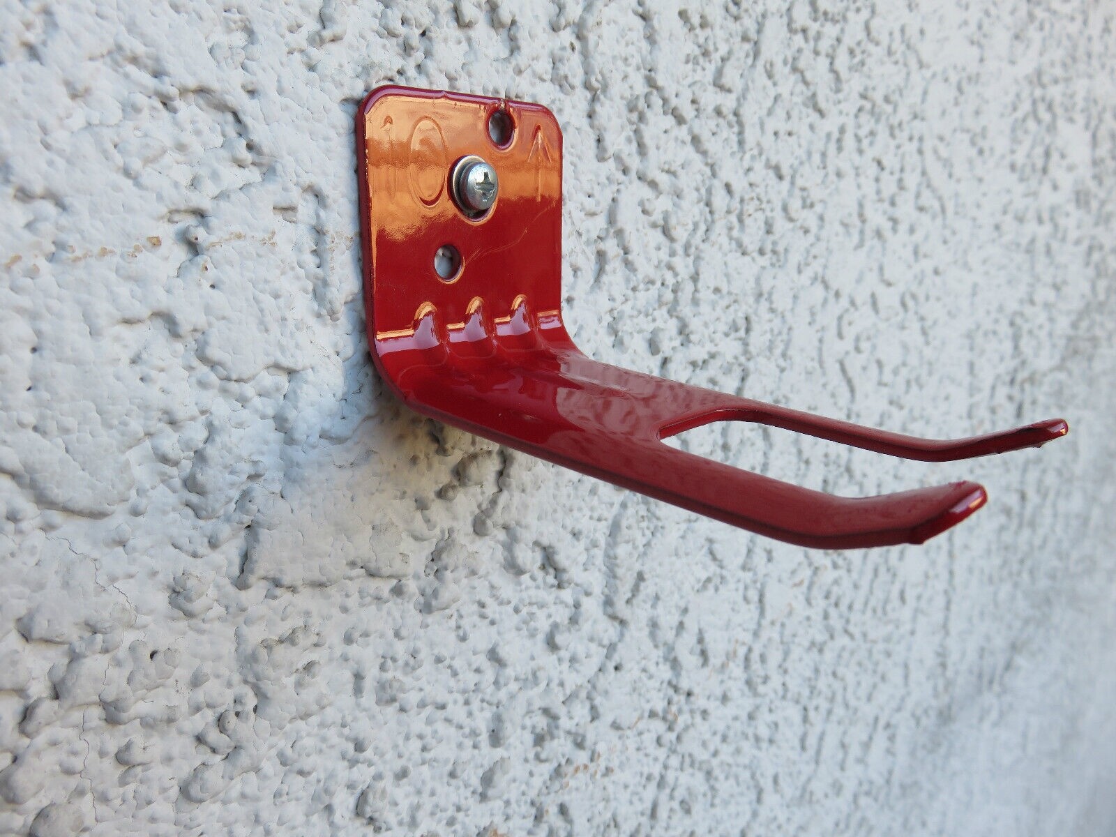 🔥🧯12-FORK STYLE WALL MOUNT 10 lb SIZE FIRE EXTINGUISHER (AMEREX) BRACKET’s NEW