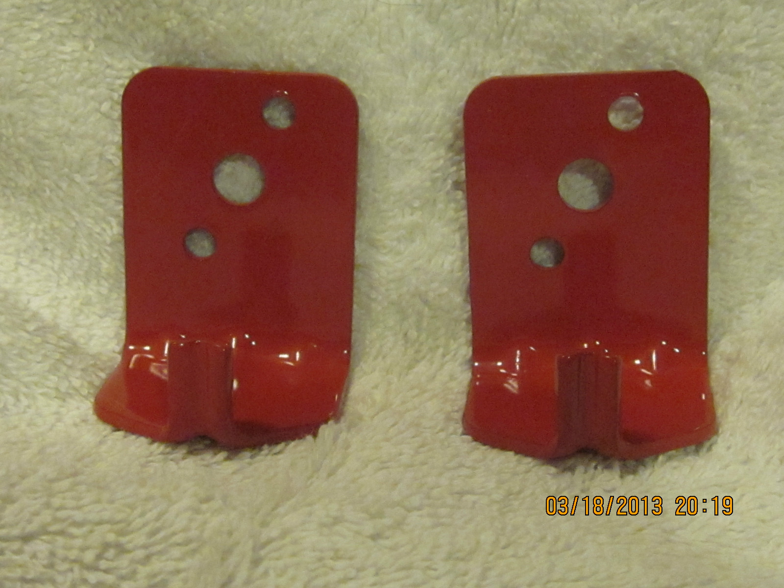 🔥🧯(LOT OF 2) UNIVERSAL WALL MOUNT 5 & 10 lb SIZE FIRE EXTINGUISHER BRACKET NEW