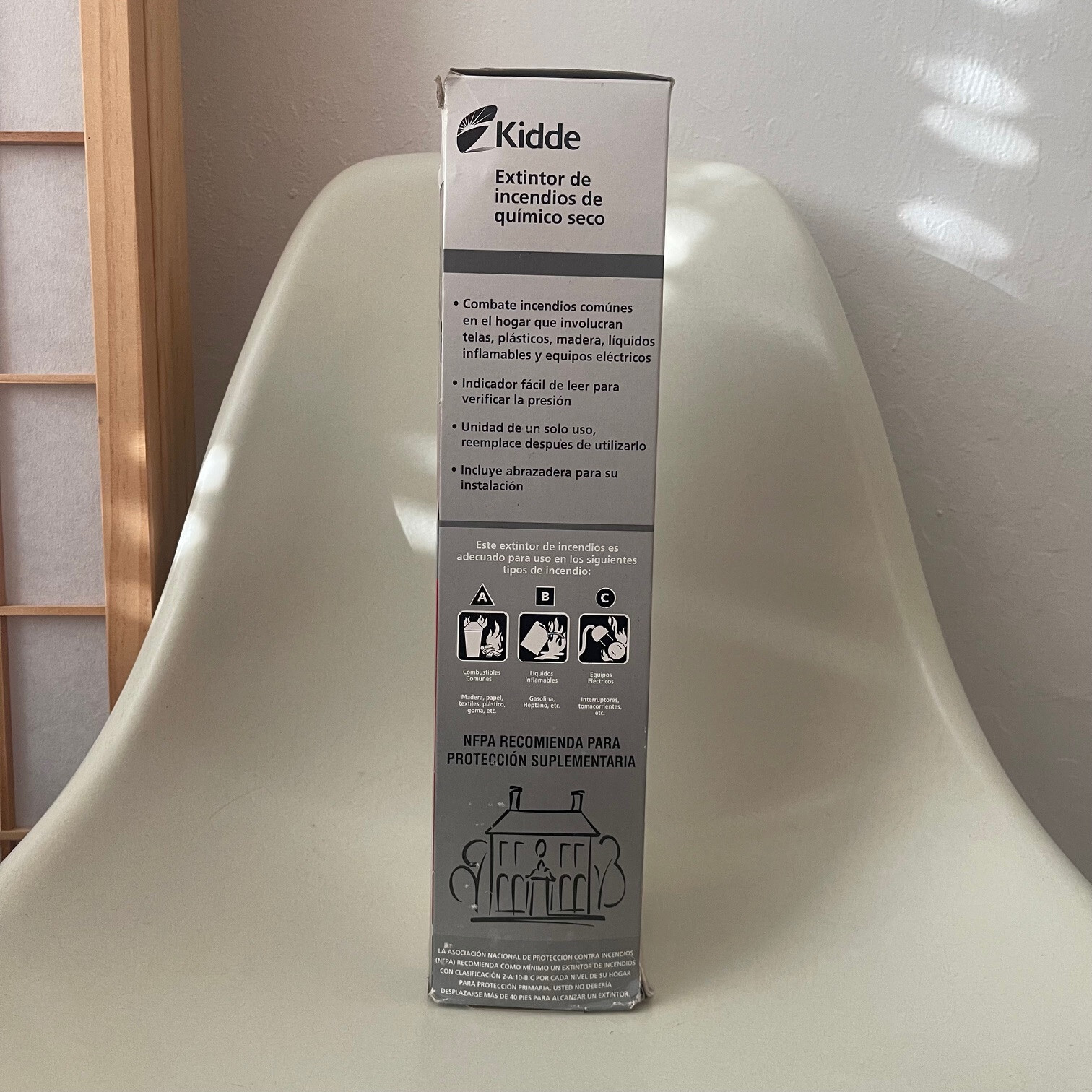 SUPREME x Kidde Fire Extinguisher for Display Red Box Logo Listed SS15 RARE NEW