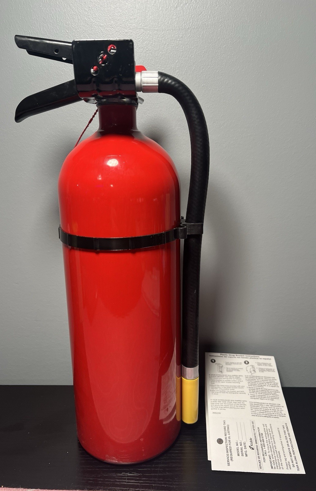 Kidde Fire Extinguisher Dry Powder Pressure Gauge Rechargeable Multipurpose