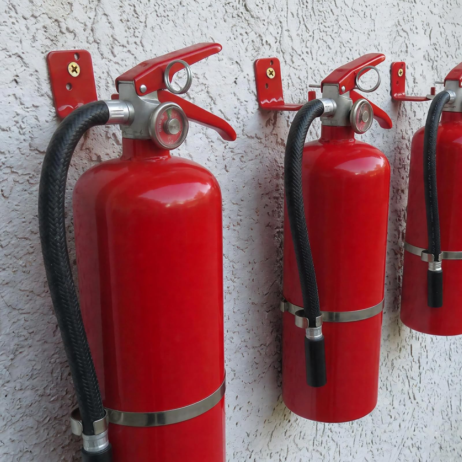 24 Pack Universal Fire Extinguisher Brackets, Fire Extinguisher Mounts, Heavy…