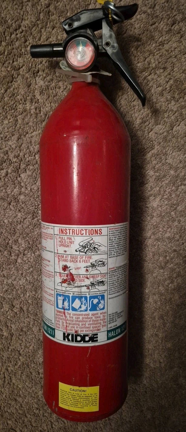 Kidde 9# Clean Agent FIRE EXTINGUISHER FULL Agent=HayLon-( ABC Rated) Ready 4u
