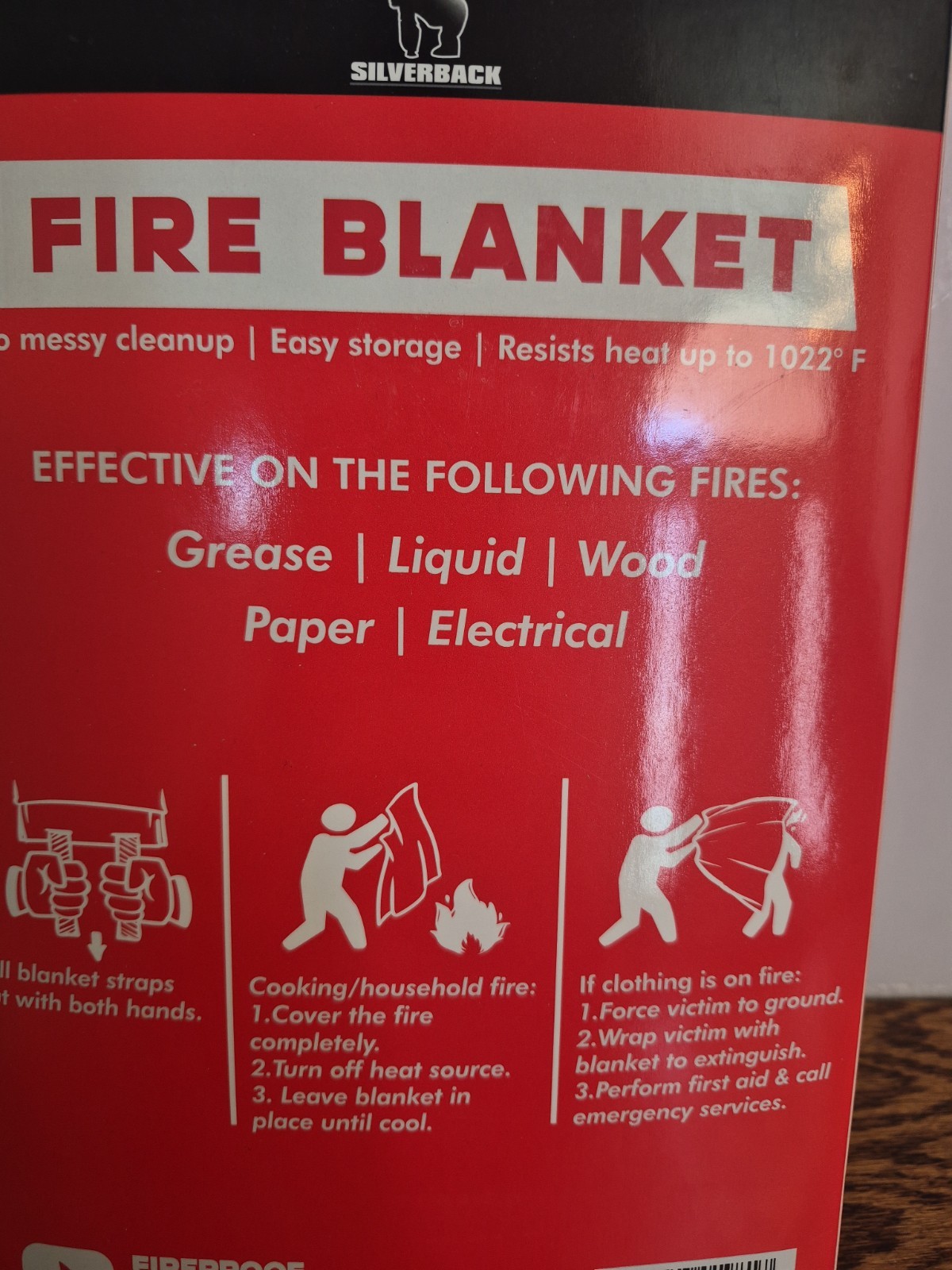Silverback 40″ X 40″ Fireproof Fiberglass Fire Blanket