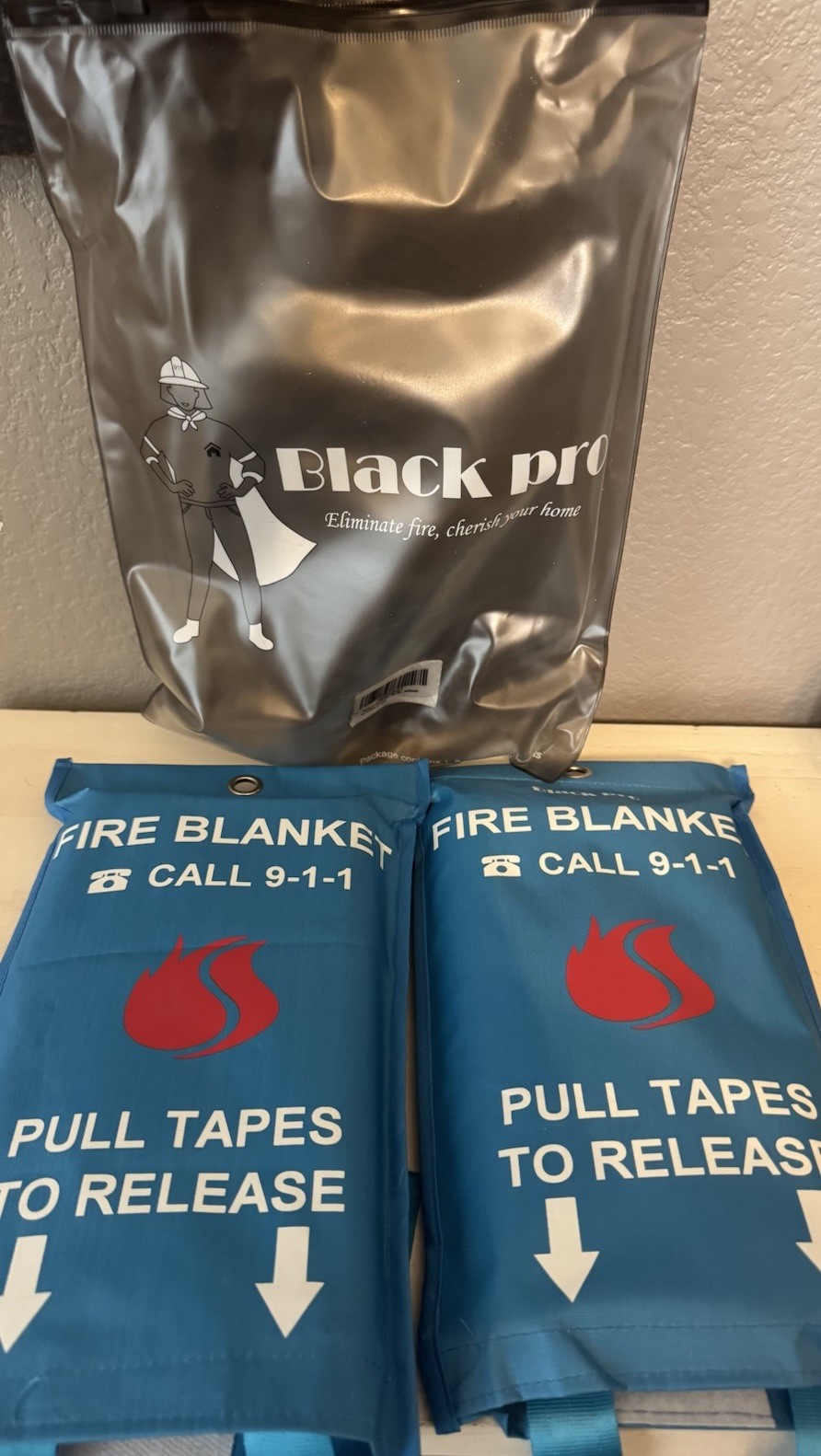 Black pro Emergency Fire Blanket, Fire Retardant Blanket, 2 Pack