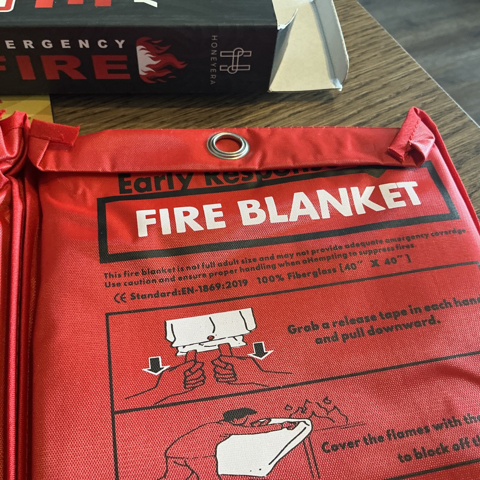 2 PACK FIRE BLANKET Honeyera Early Response Fiberglass 40″ x 40″ – NEW