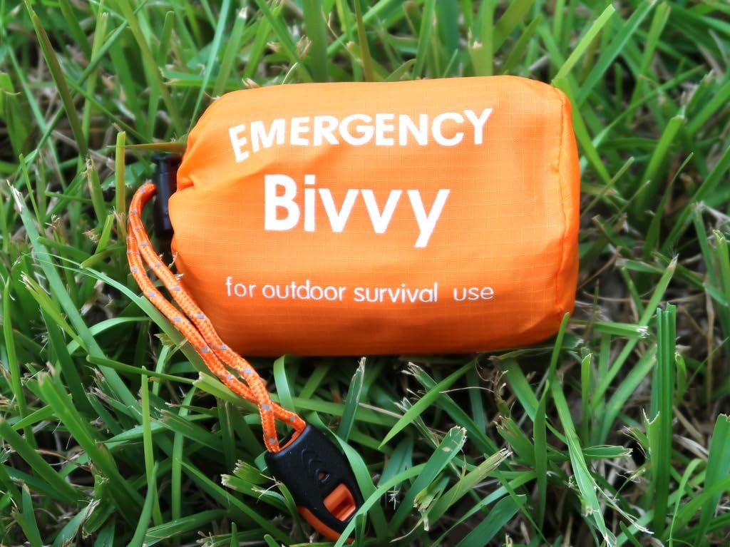Emergency Thermal Sleeping Bag, Survival Bivvy Sacks Blanket with Whistle, Wa…