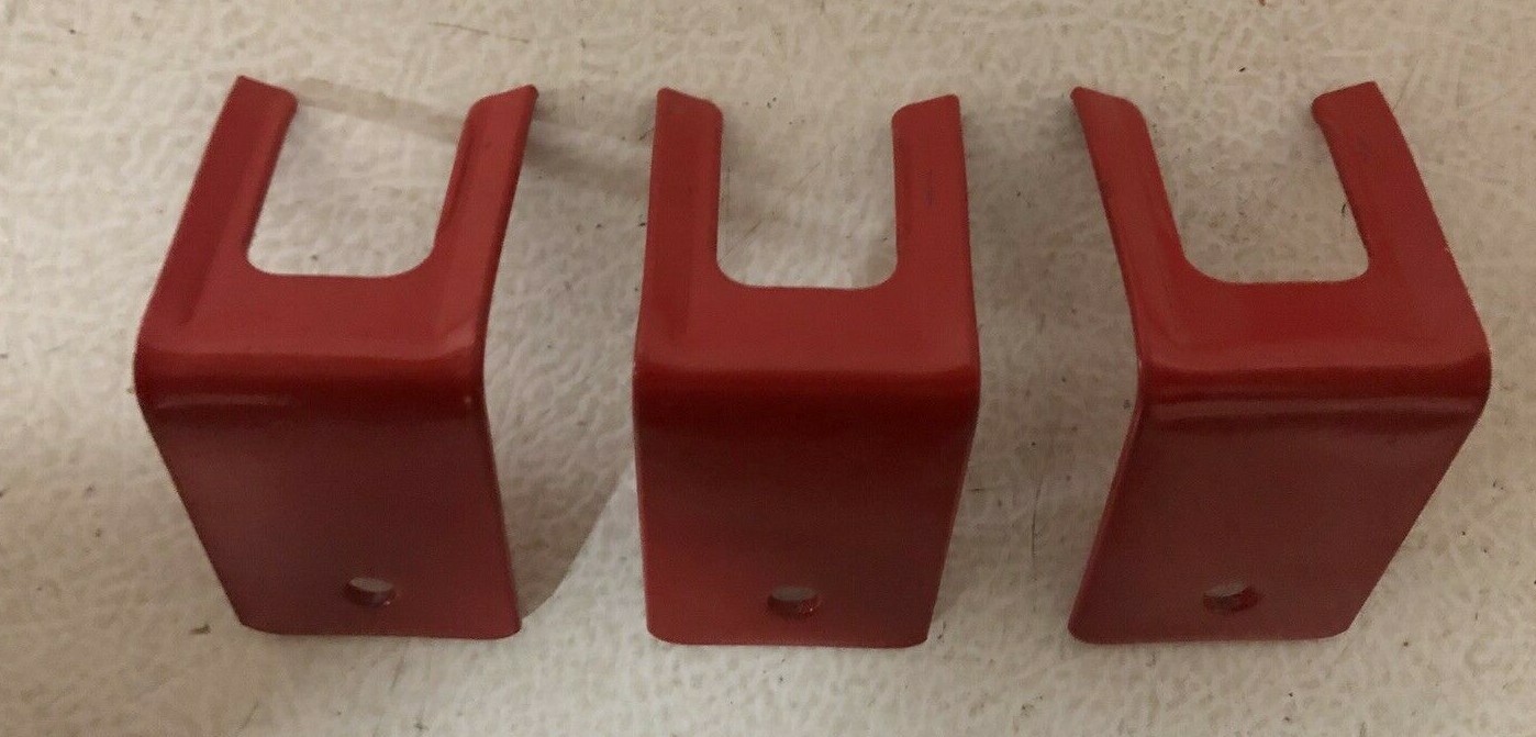 1-FORK STYLE WALL MOUNT 10 lb SIZE FIRE EXTINGUISHER (AMEREX) BRACKET NEW
