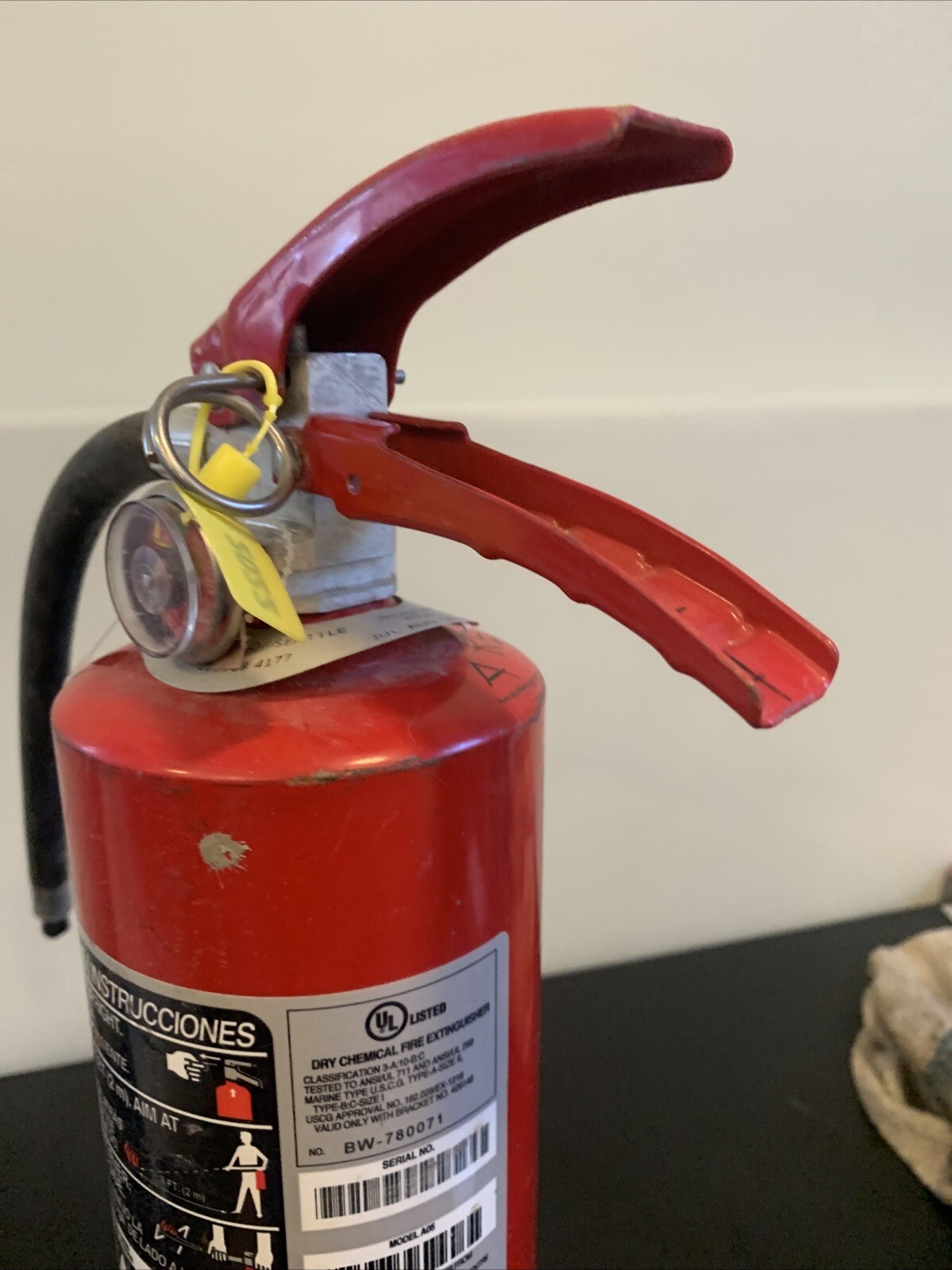 ANSUL SENTRY DRY CHEMICAL FIRE EXTINGUISHER Its Full 2022 Test Tag