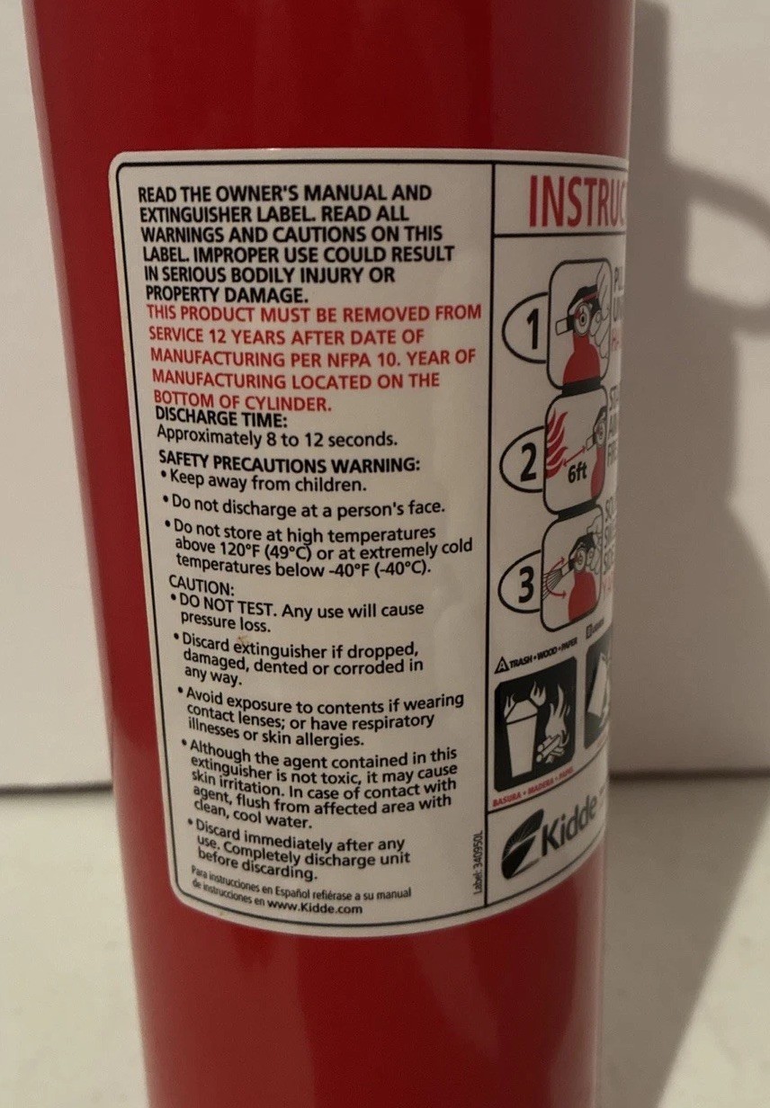Kidde Fire Extinguisher 1-A:10-B:C, Dry Chemical Extinguisher *NEW* 2015