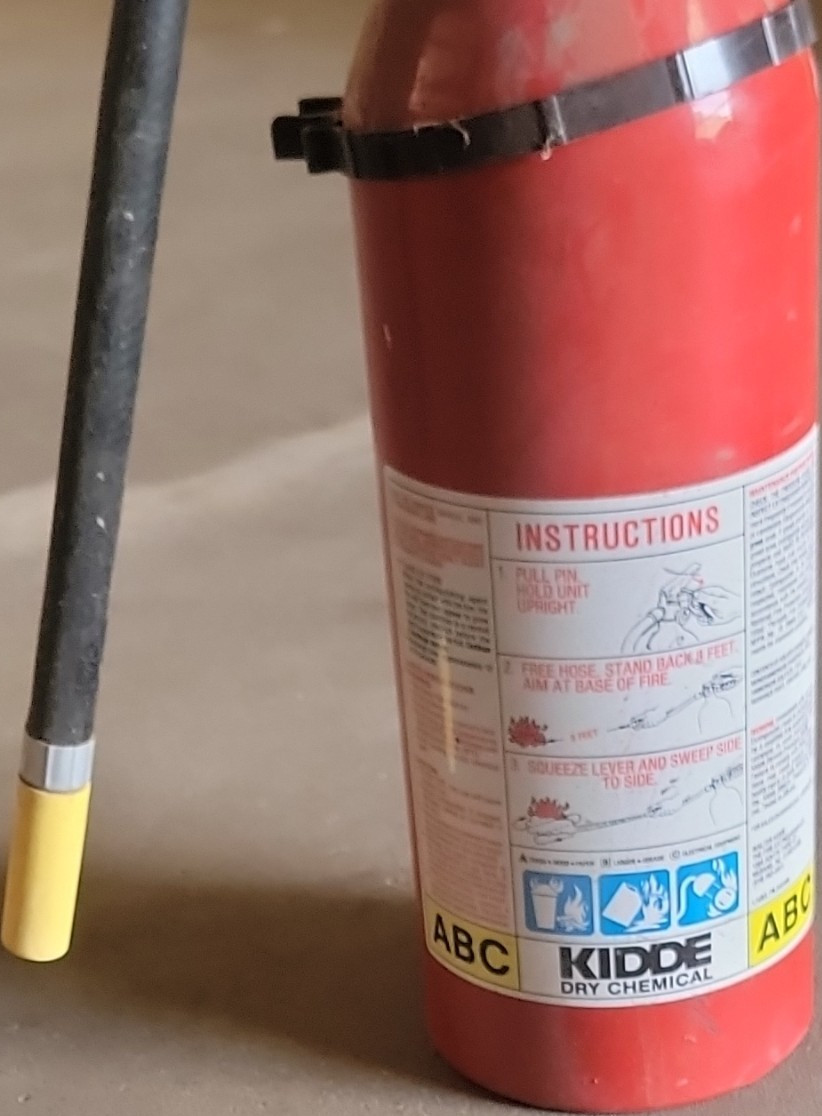 Kidde PRO 5 TCM-3 Multi-Purpose Dry Chemical Fire Extinguisher