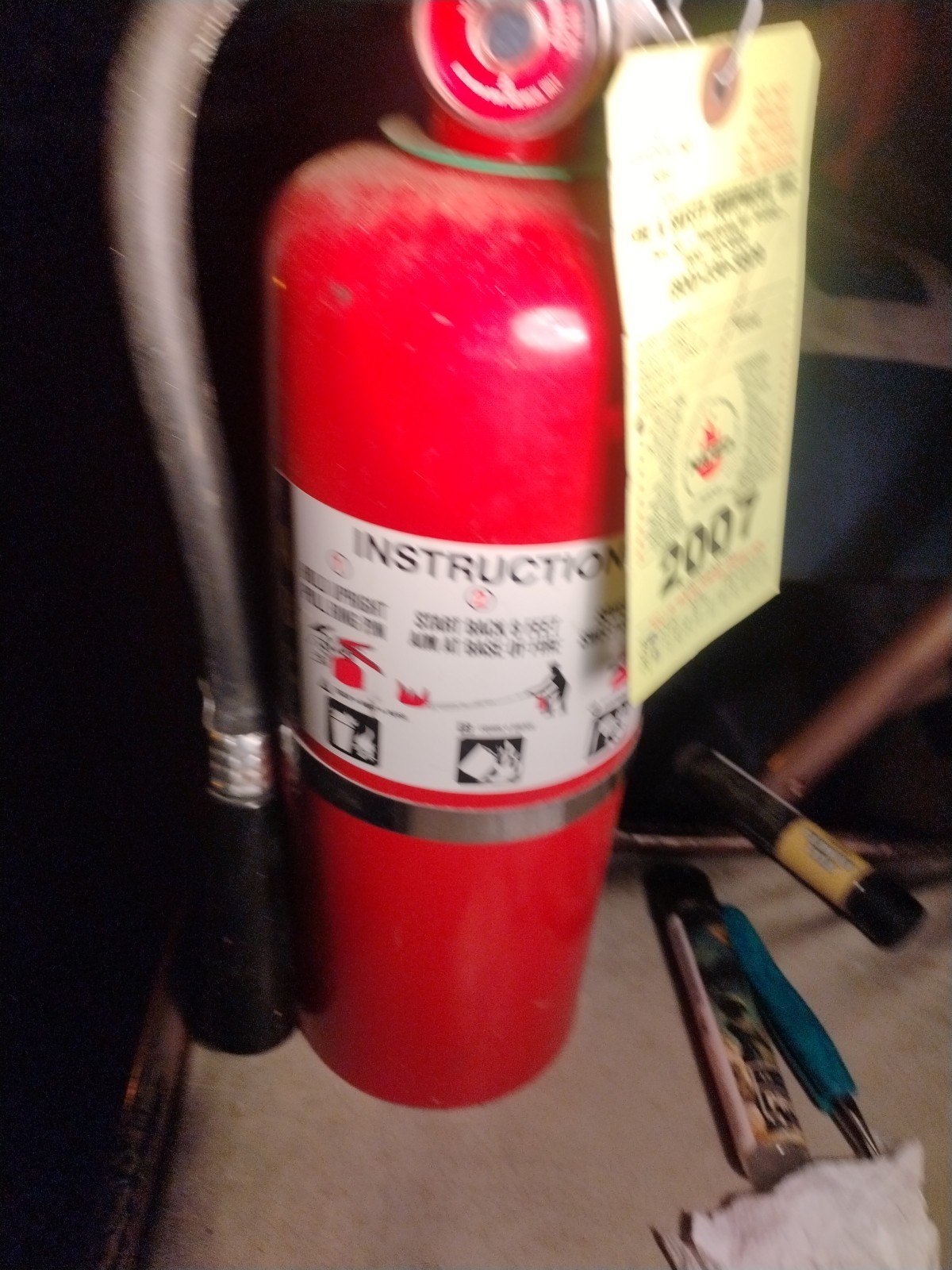 Underwriter Laboratories Dry Chemical Extinguisher. Classification 2-A 10-…