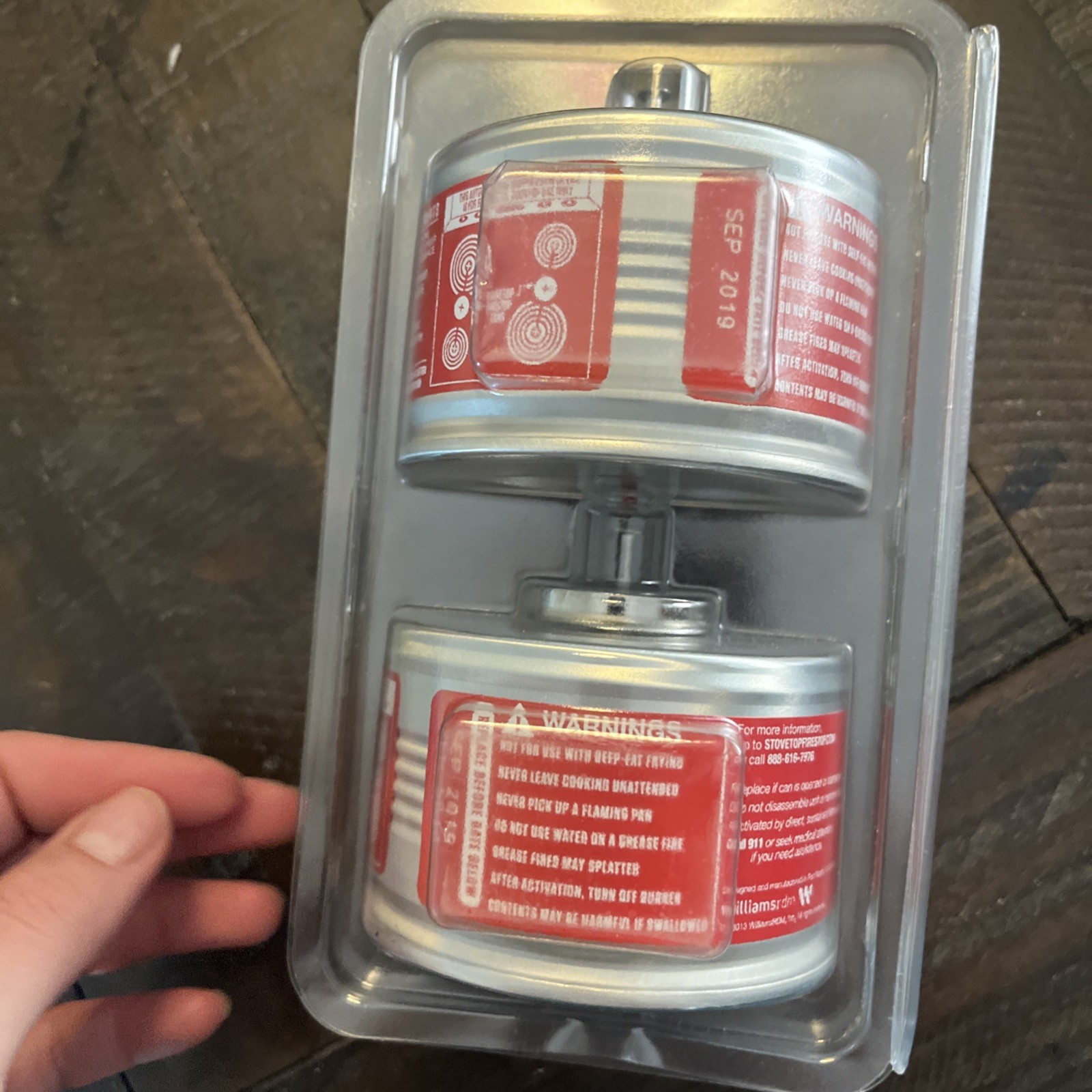 StoveTop FireStop 675-3D RangeHood Fire Suppressor 2 Pack EXP 7 2026EXTINGUISHER