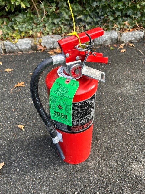 10LB ANSUL SENTRY AA10S – ABC Dry Chemical Fire Extinguisher