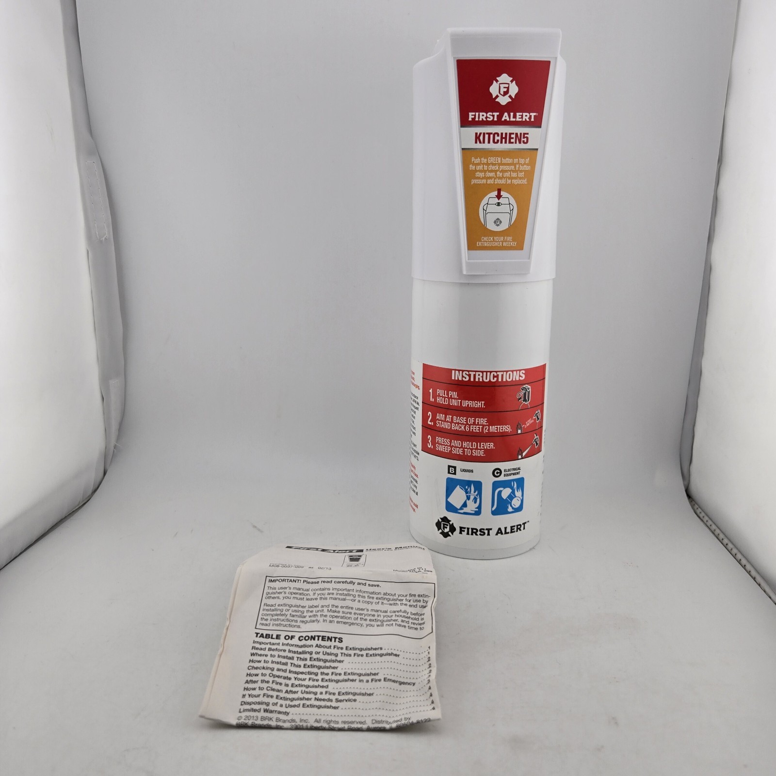 First Alert Kitchen Fire Extinguisher KFE2S5 UL Rated 5-B:C White 1 Pack NEW