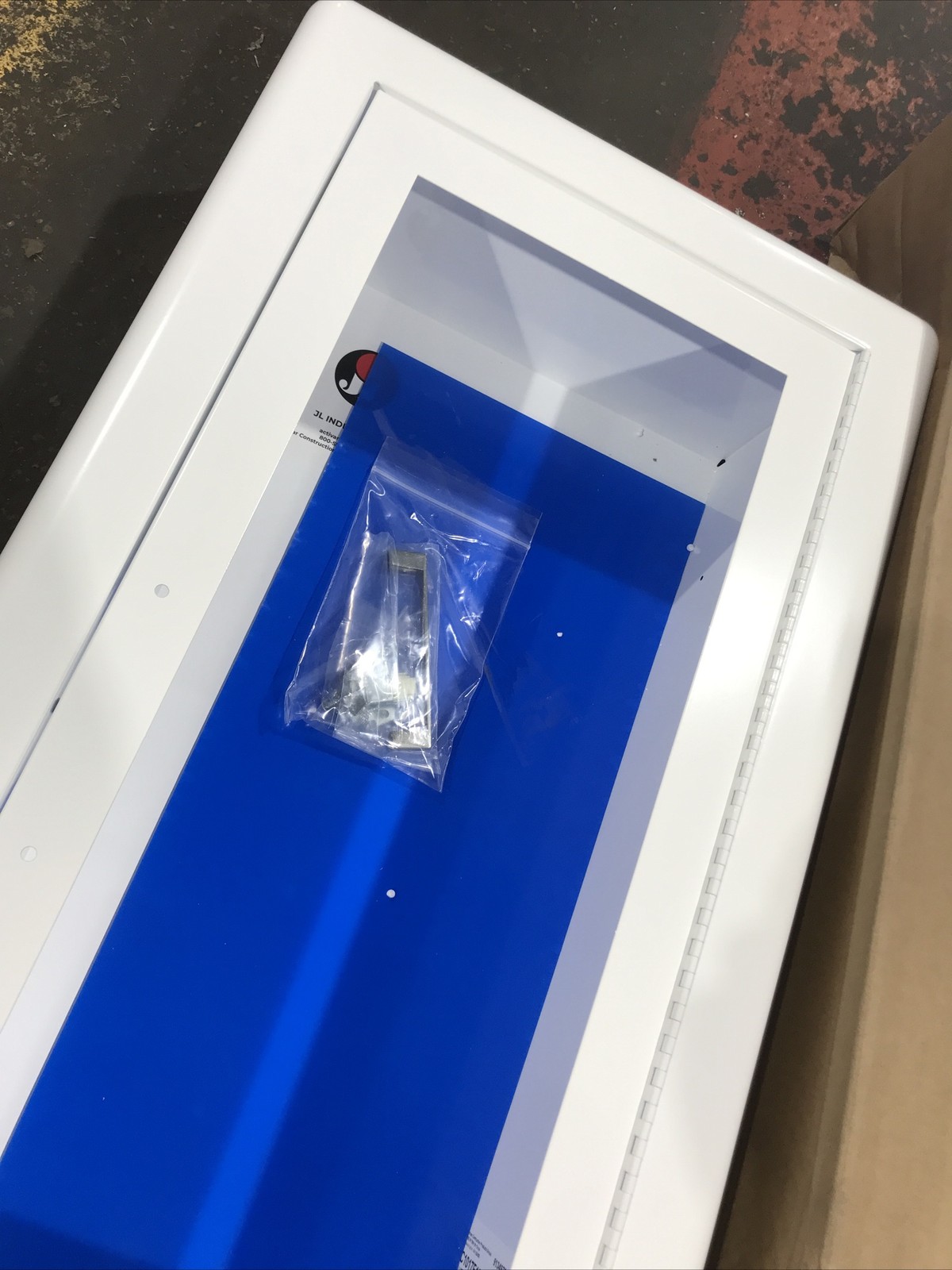 New C1017F10 Steel Fire Extinguisher Cabinet wall case