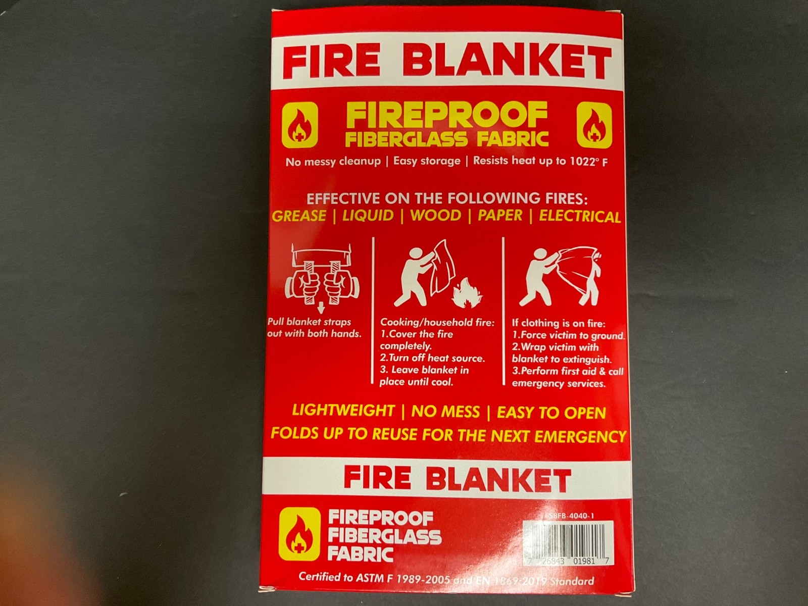 Silverback 40″ X 40″ Fireproof Fiberglass Fire Blanket