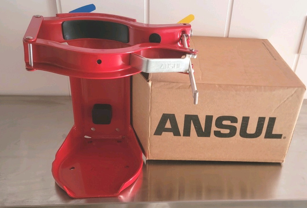 NEW Ansul Heavy Duty Fire Extinguisher Bracket – Part 79456