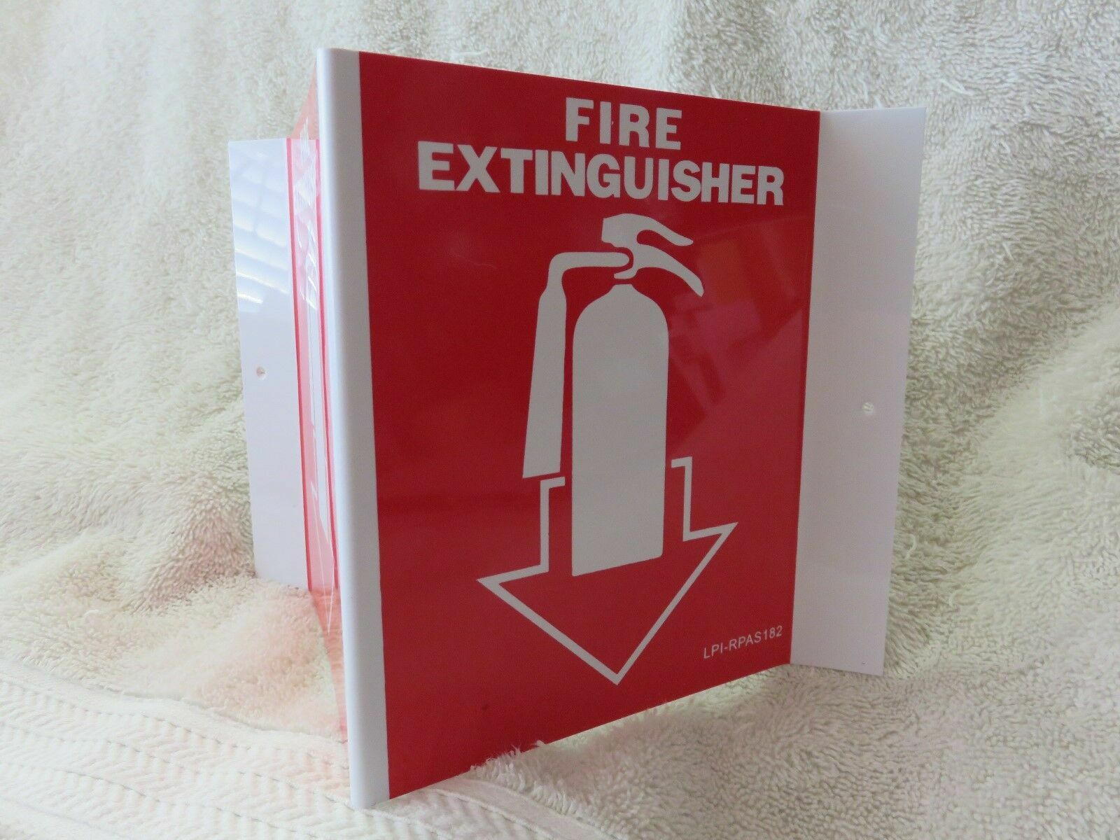 🔥🧯50-SIGNS-5 X 6 (3-D) RIGID PLASTIC ANGLE “FIRE EXTINGUISHER PICTURE” SIGNS