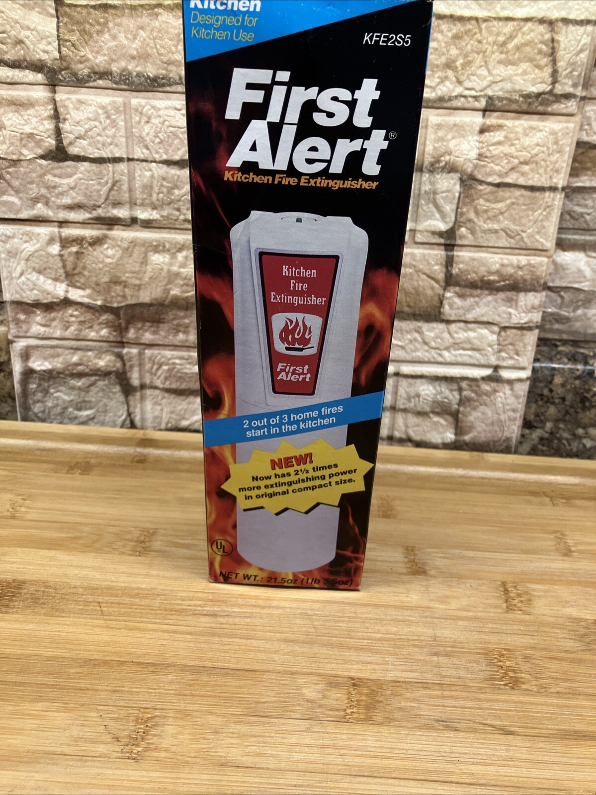 First Alert Kitchen Fire Extinguisher Liquids Grease Electrical KFE2S5 Vintage