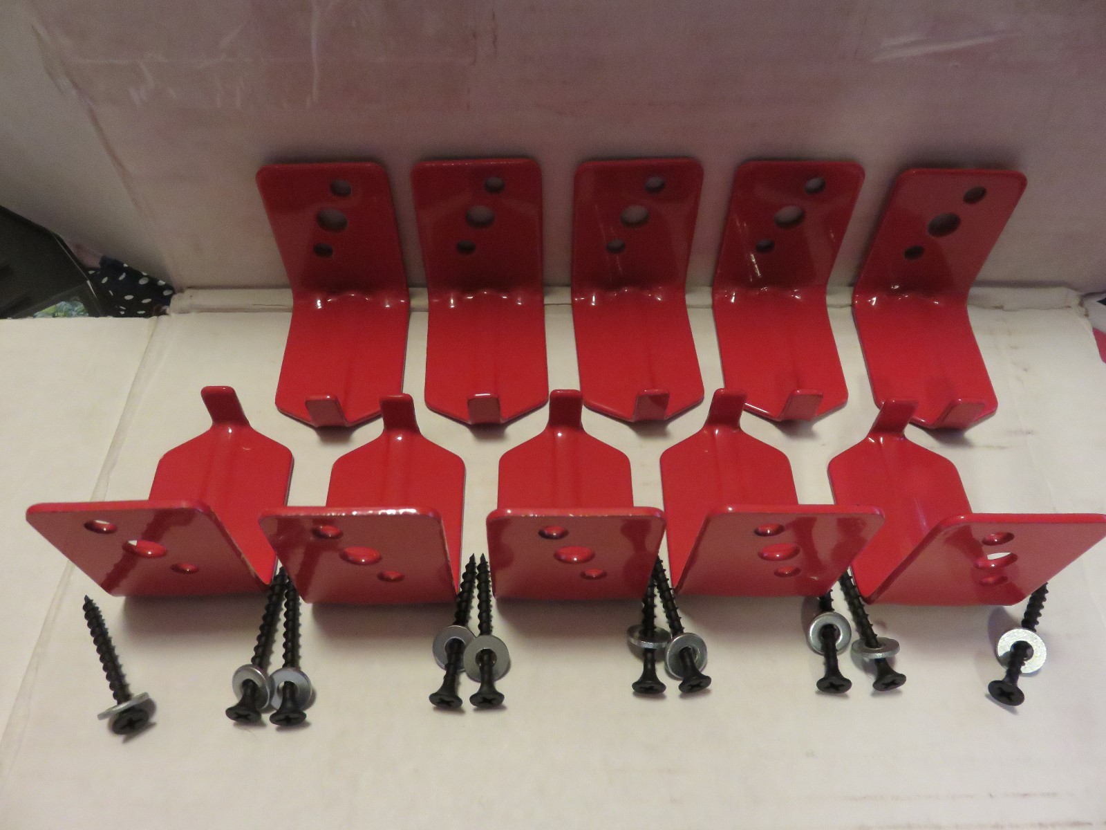 10 Wall Hooks Universal Mount Bracket Hangers for 10,15,20lb Fire Extginguisher