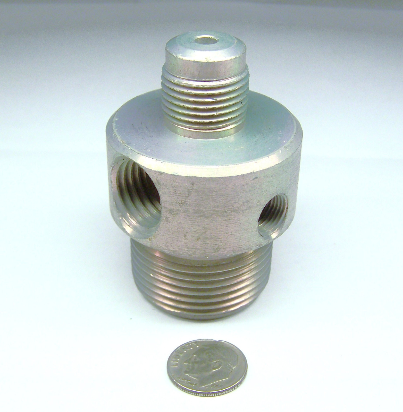 FIRE EXTINGUISHER NOS ALUMINUM VALVE BODY 2-1/2″ T 2.025″ D X .841 W FLANGE