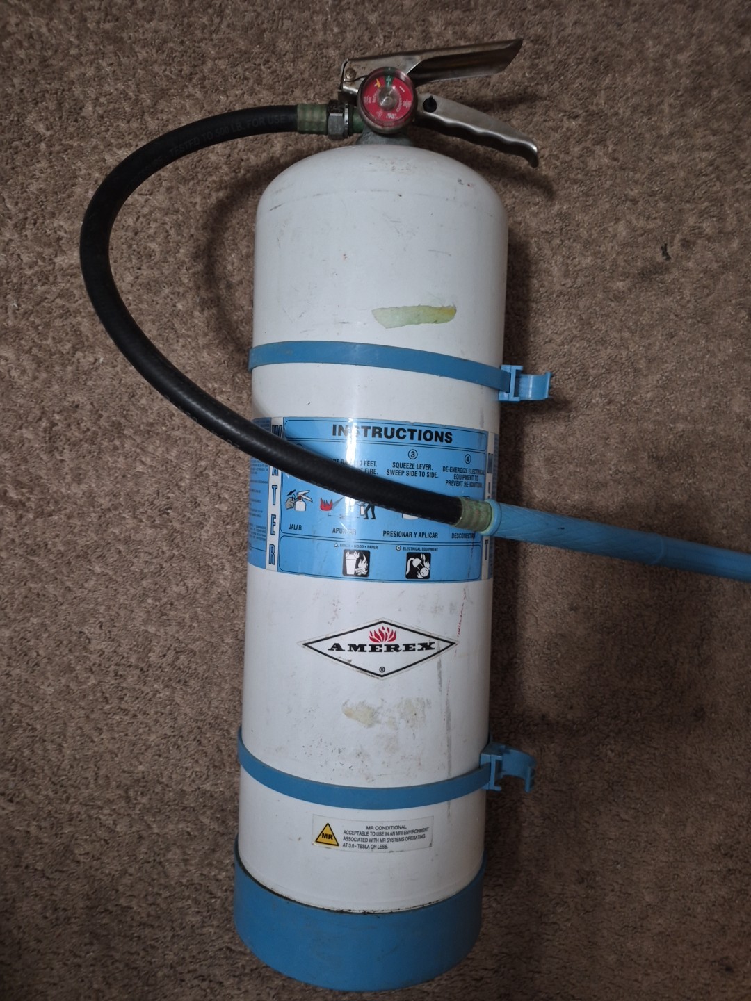 Amerex C272 2.5 Gal Water Mist Fire Extinguisher – 2A:C MRI Safe