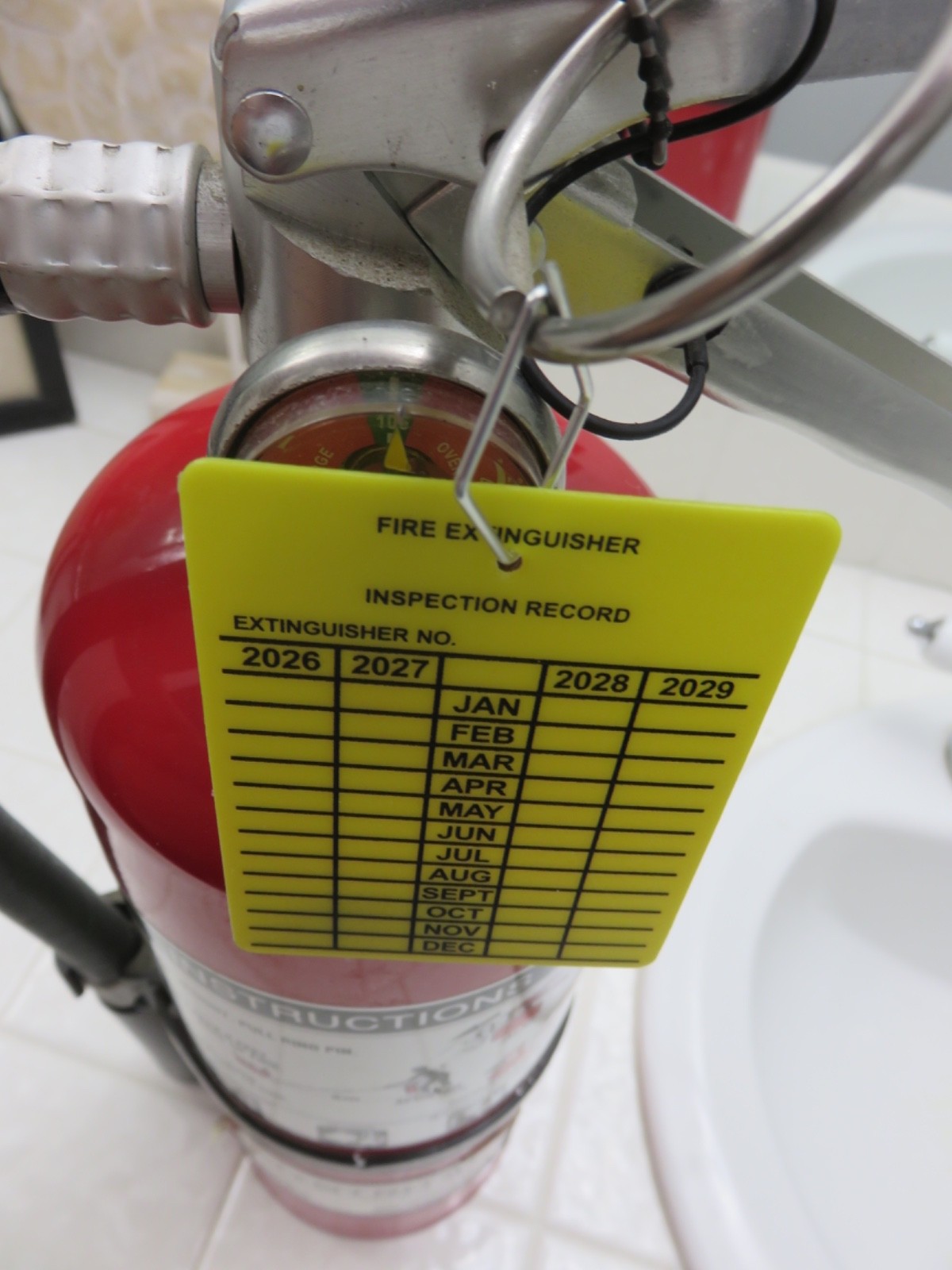 100-FIRE EXTINGUISHER DOUBLESIDE INSPECTION TAGS 2026-2029 5 1/4 X2 ½ W/FASTENRS