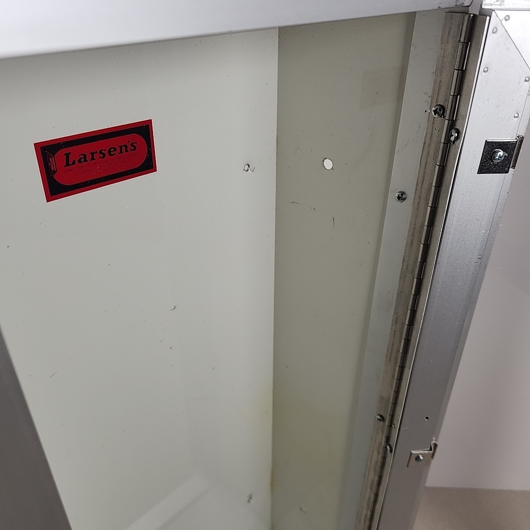 Larsens Manufacturing Fire Extinguisher Semi Recessed Fire Rated Cabinet