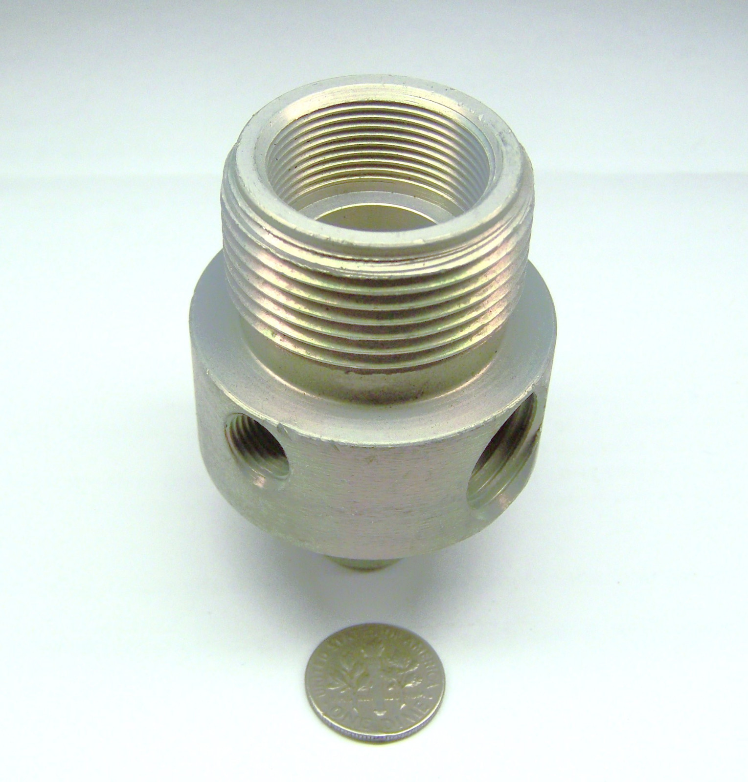 FIRE EXTINGUISHER NOS ALUMINUM VALVE BODY 2-1/2″ T 2.025″ D X .841 W FLANGE
