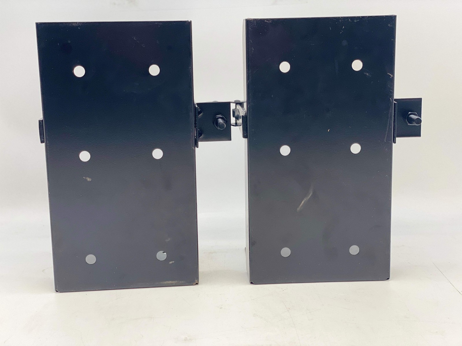 Amerex 12933 812 Box Type Mounting Bracket, Black, 6″ VEH *Lot of (2)* (No Box)