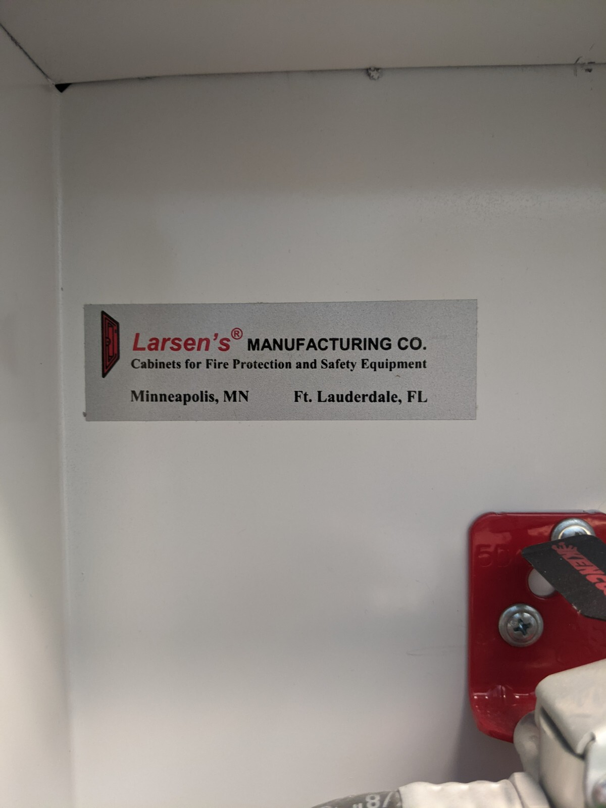 Fire Extinguisher Cabinet for 10lb Extinguisher – Larsen’s Vista 2709
