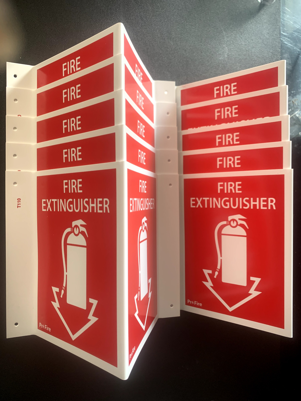 🔥🧯Lot of TEN…3-D RIGID PLASTIC 5″ X 6.5″ FIRE EXTINGUISHER SIGNS🔥🧯