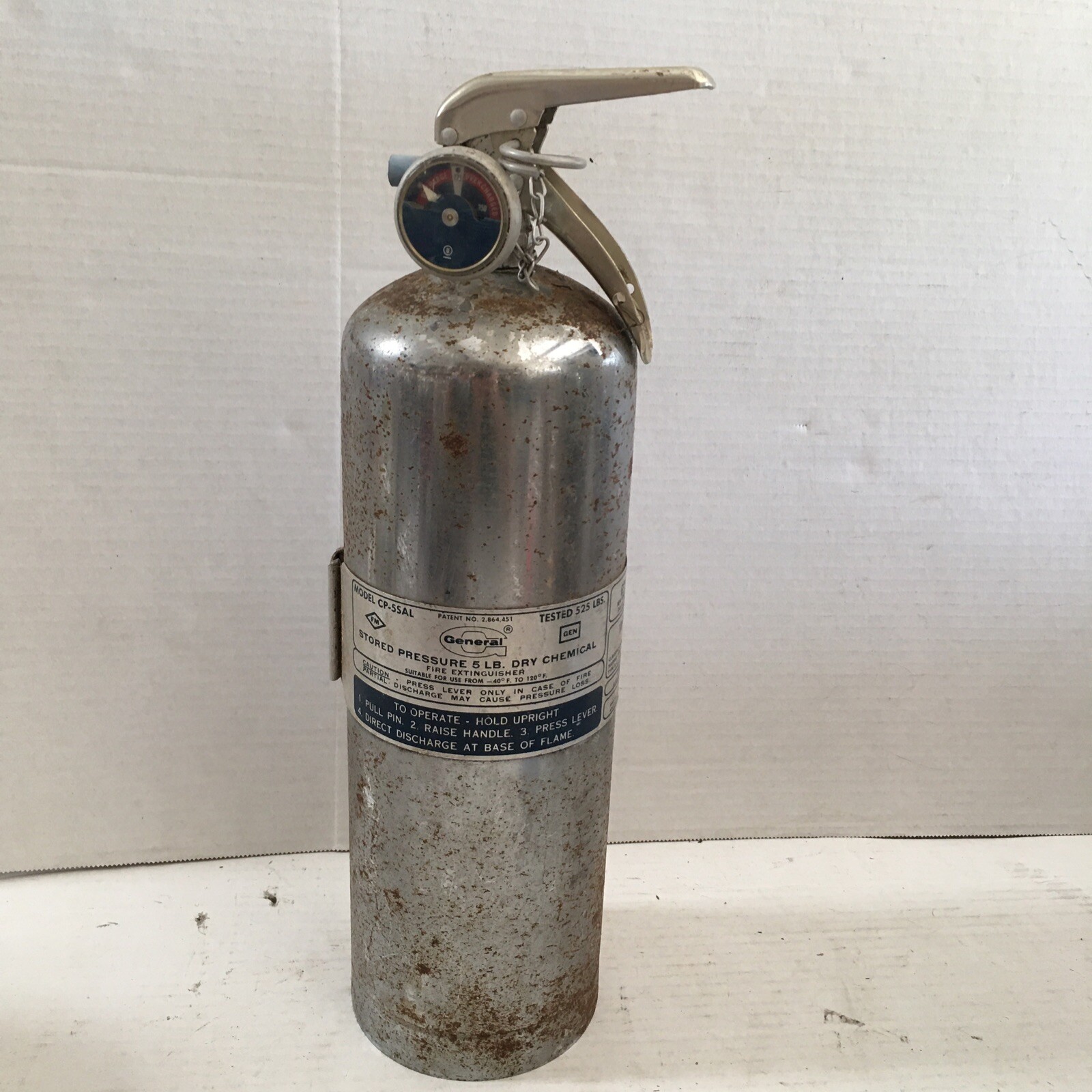 Empty VINTAGE General Solar Line Model CP-5SAL Fire Extinguisher. 5LB Chrome