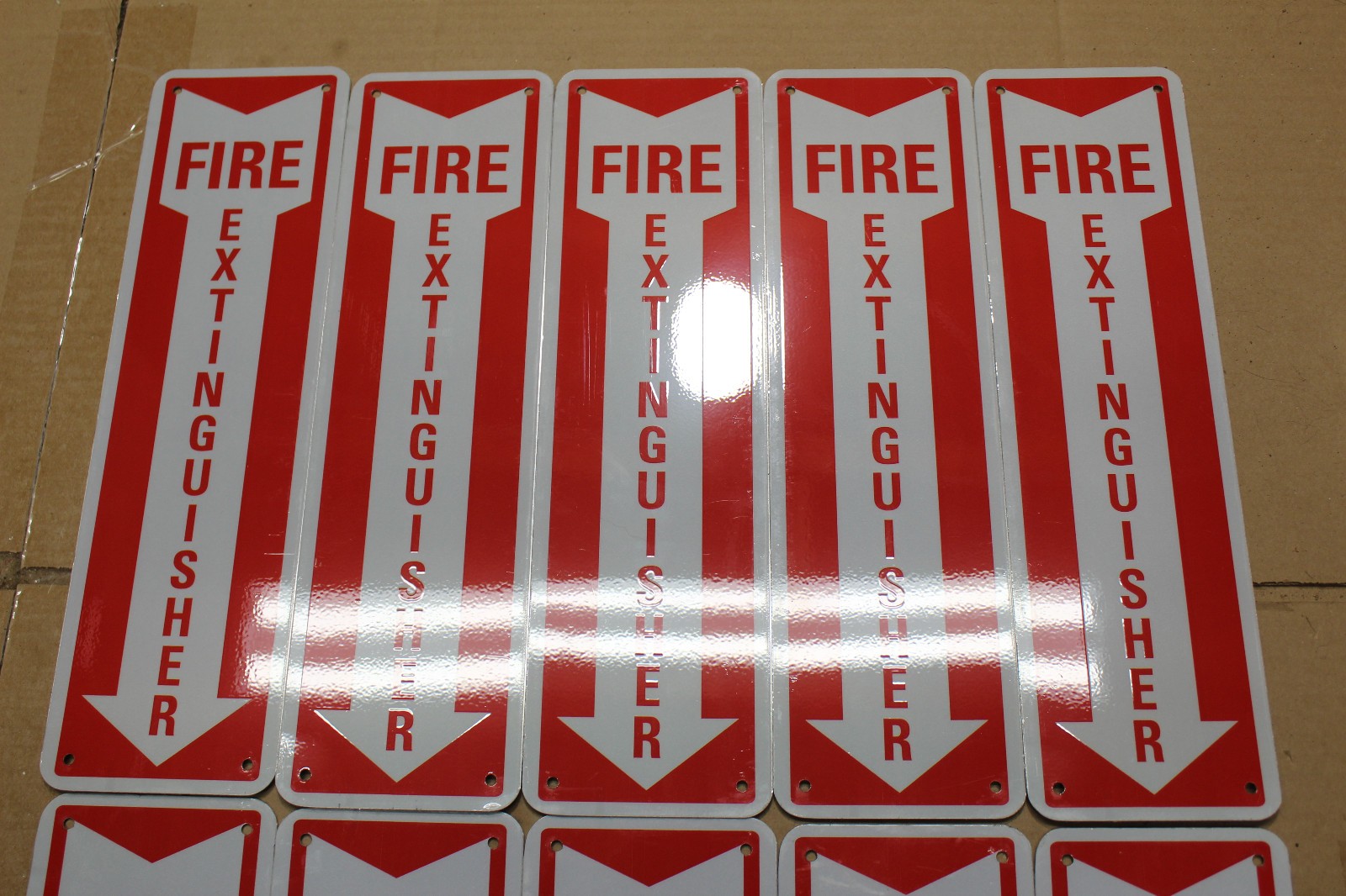 Lot of 10 Fire Extinguisher Aluminum Sign Down Arrow 14″ x 14″ Reflective USA