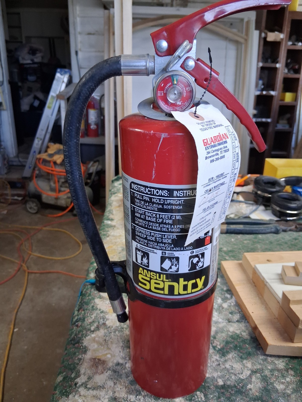 ANSUL Sentry AA05 Dry Chemical Fire Extinguisher Fire Extinguishers Exp 2021