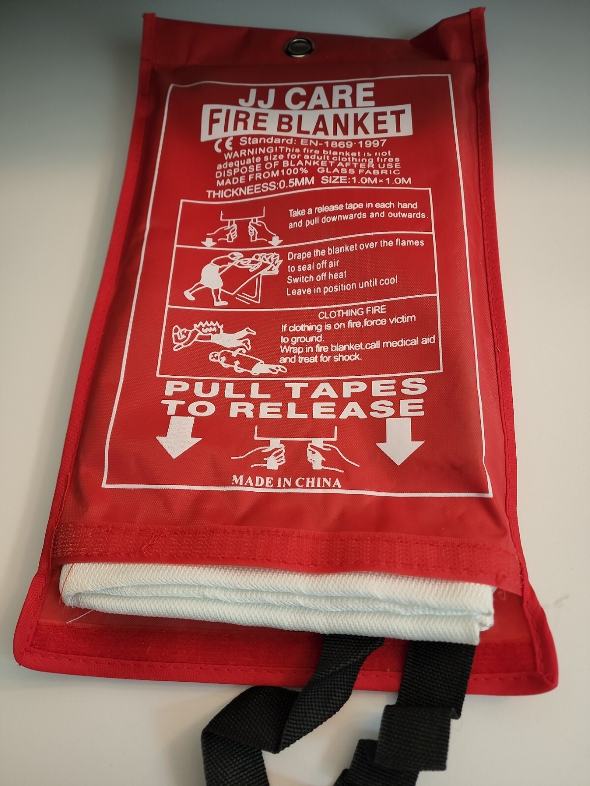 Fire Blanket EN-1869 1997, size 1x1m made from 100% glass fabric. JJ Care. NEW
