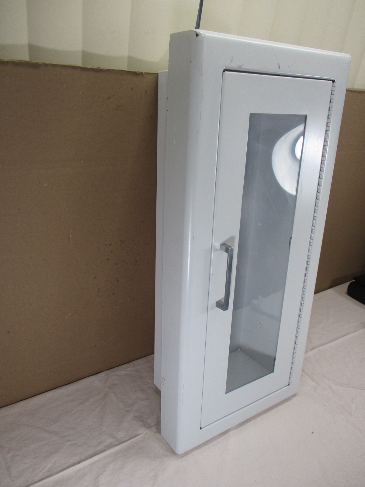 Larsen’s Fire Extinguisher Cabinet Full Acrylic Rolled Edge Semi Recessed (B)