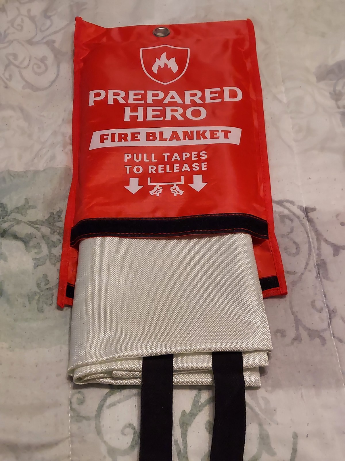 FIRE BLANKET Fiberglass Prepared Hero Emergency Home Retardant 39”x39” 1mx1m