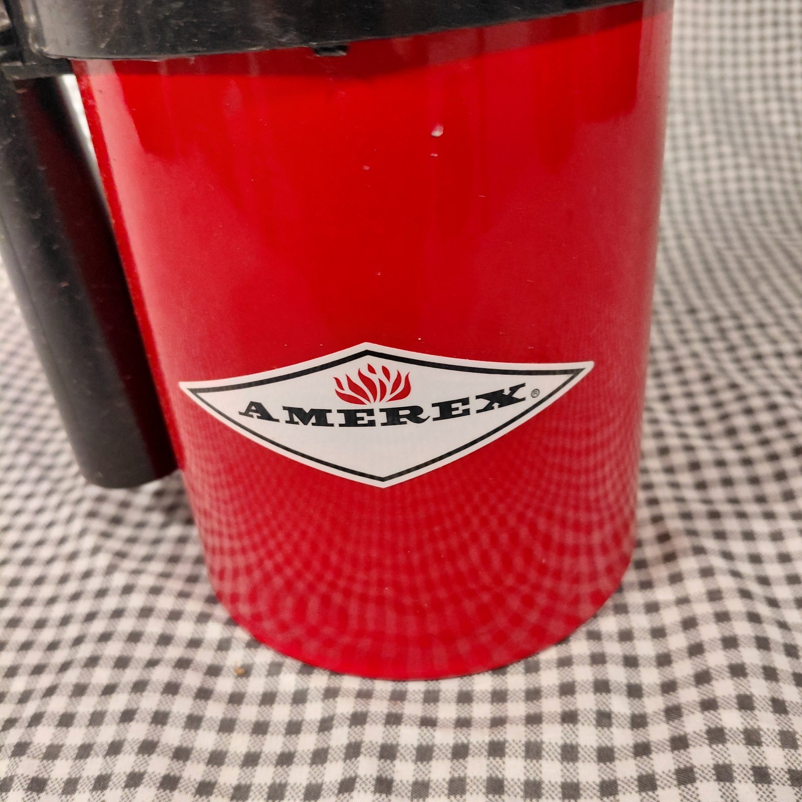 Amerex 5lb Fire Extinguisher W/ Service Tags Model B500 **SEE NOTES ON SHIPPING*