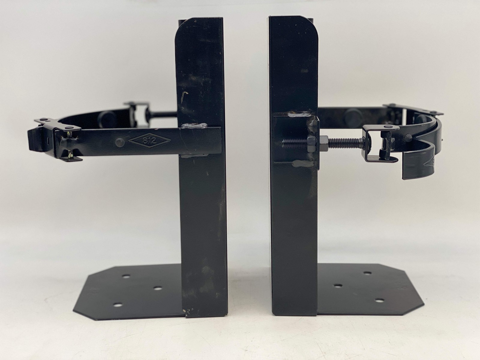Amerex 12933 812 Box Type Mounting Bracket, Black, 6″ VEH *Lot of (2)* (No Box)