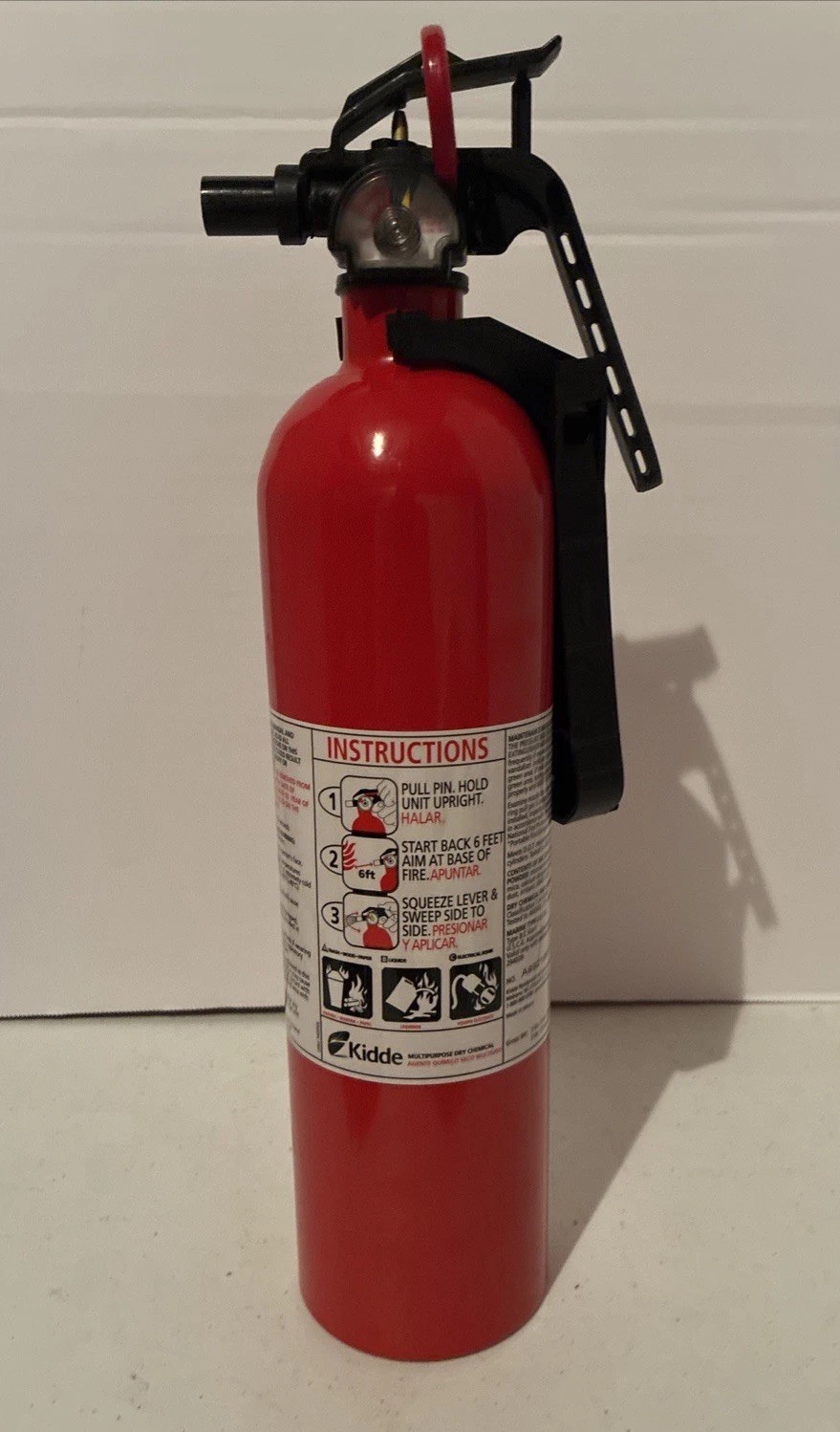 Kidde Fire Extinguisher 1-A:10-B:C, Dry Chemical Extinguisher *NEW* 2015