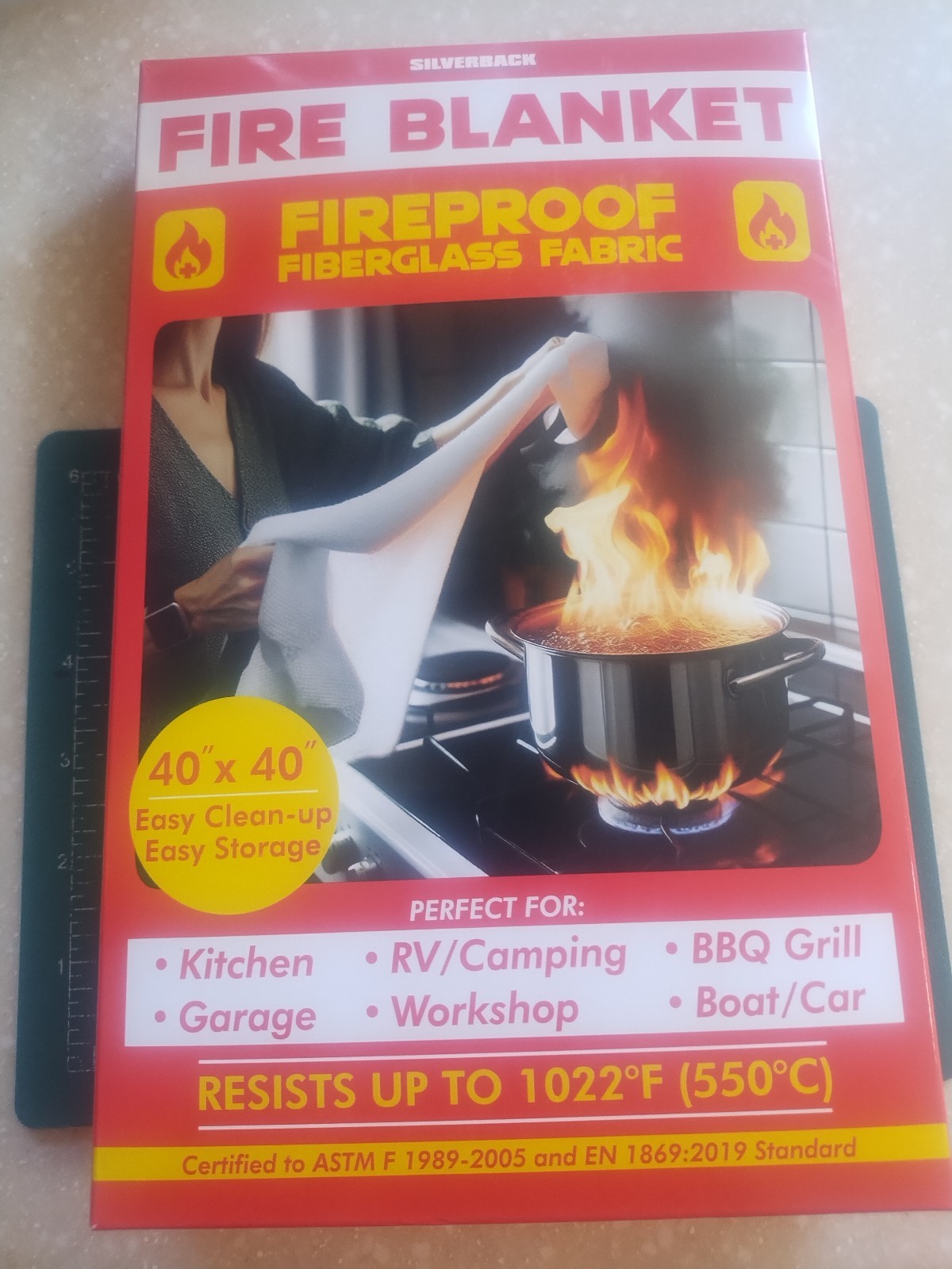 Silverback 40″ X 40″ Fireproof Fiberglass Fire Blanket
