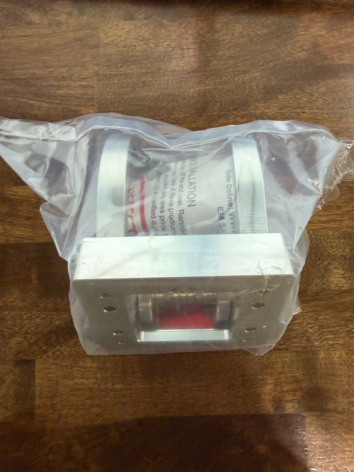 Rennline Fire Extinguisher Quick Release Mount – 3.00in H3R 2.5lb Extinguisher