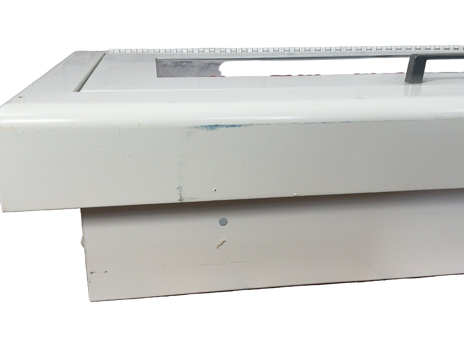 Larsen’s Fire Extinguisher Cabinet 2409SM Metal White Glass Front Handle