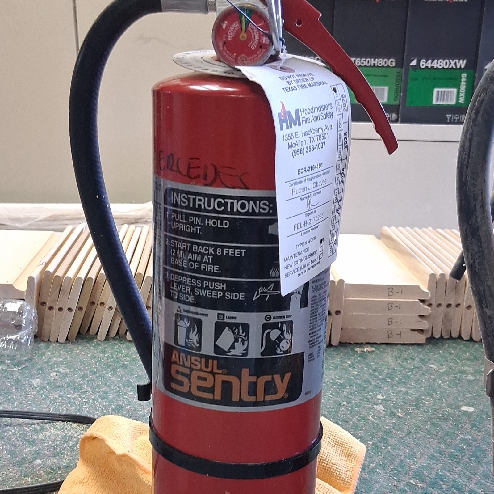 ANSUL Sentry AA05 Dry Chemical Fire Extinguisher MPN SP-020173 Exp Nov 2026