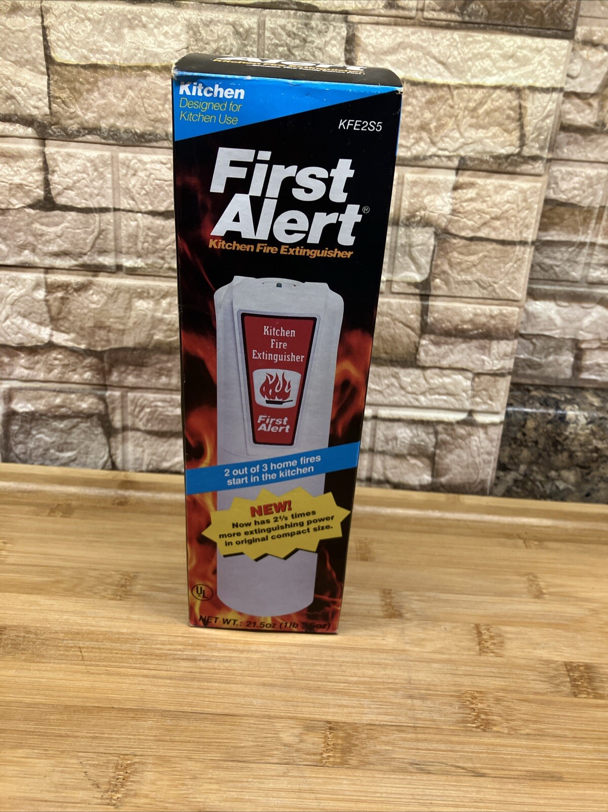 First Alert Kitchen Fire Extinguisher Liquids Grease Electrical KFE2S5 Vintage