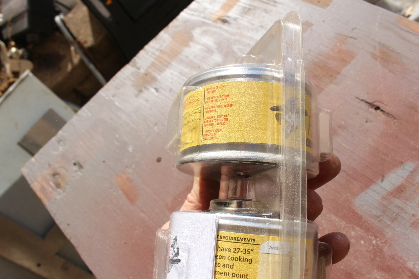 Stovetop Fire Suppressor, Cans