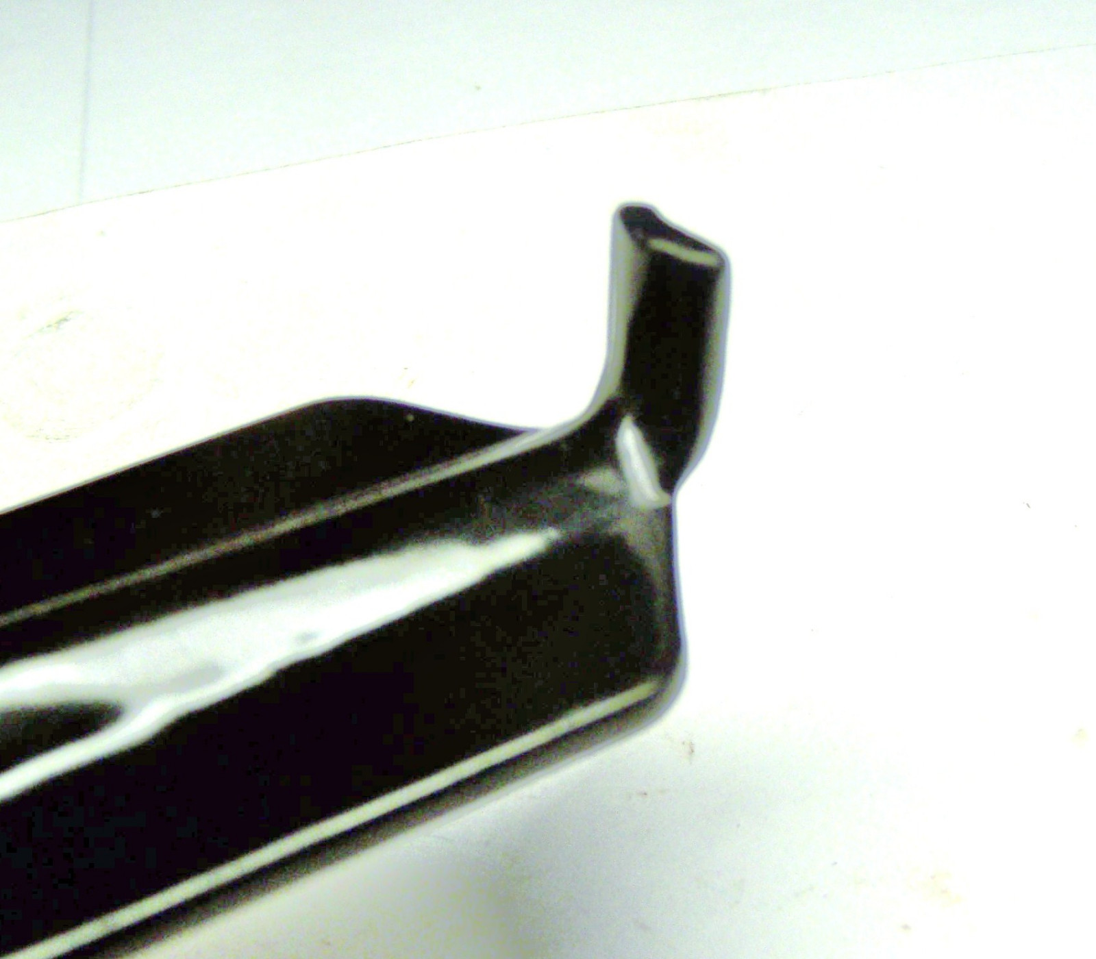 NOS FIRE EXTINGUISHER WALL HANGER HOOK BRACKET STEEL 2″ L BACK X 2-3/4″ L BLACK